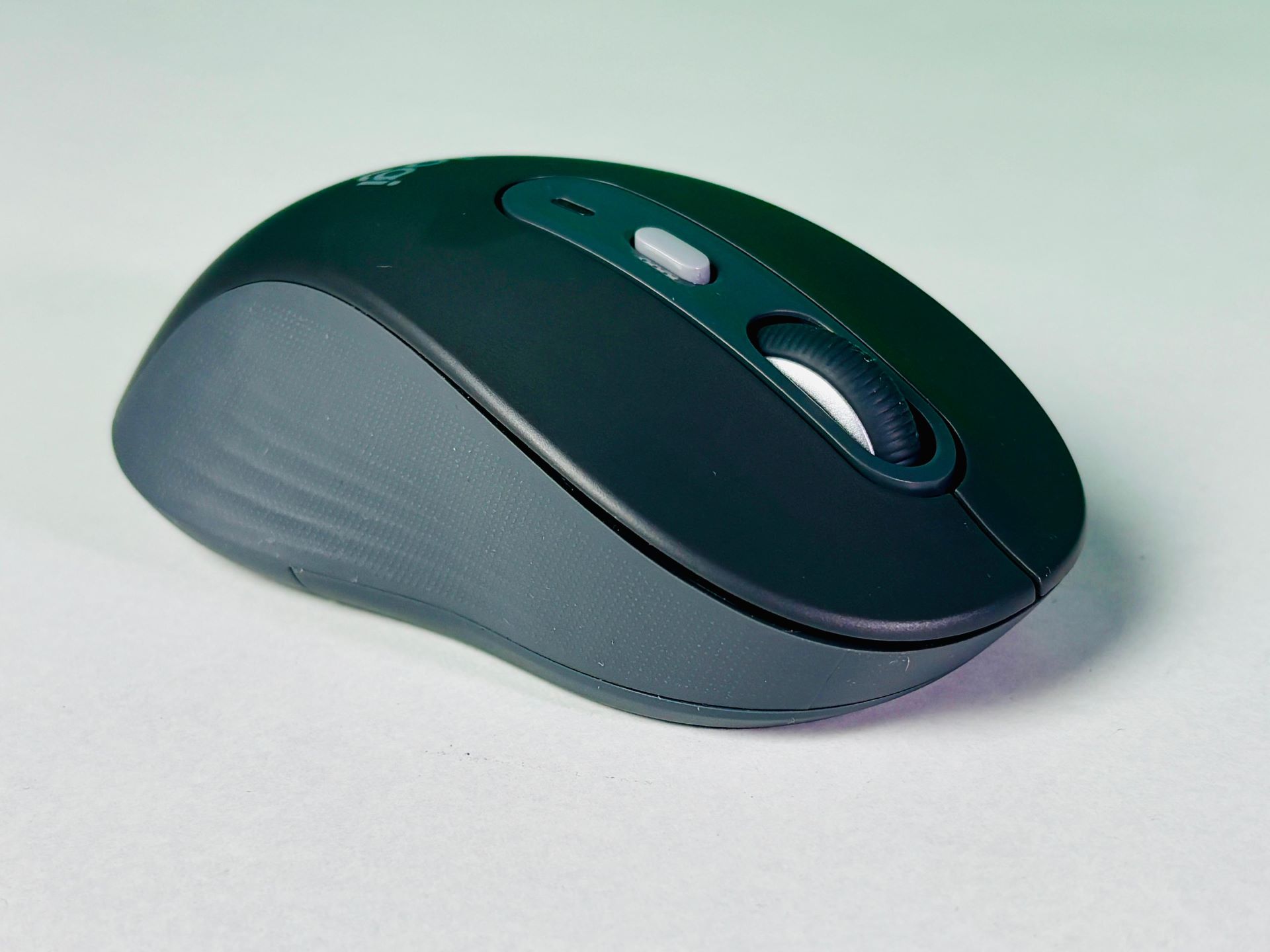 Logitech Signature Slim MK950 Review