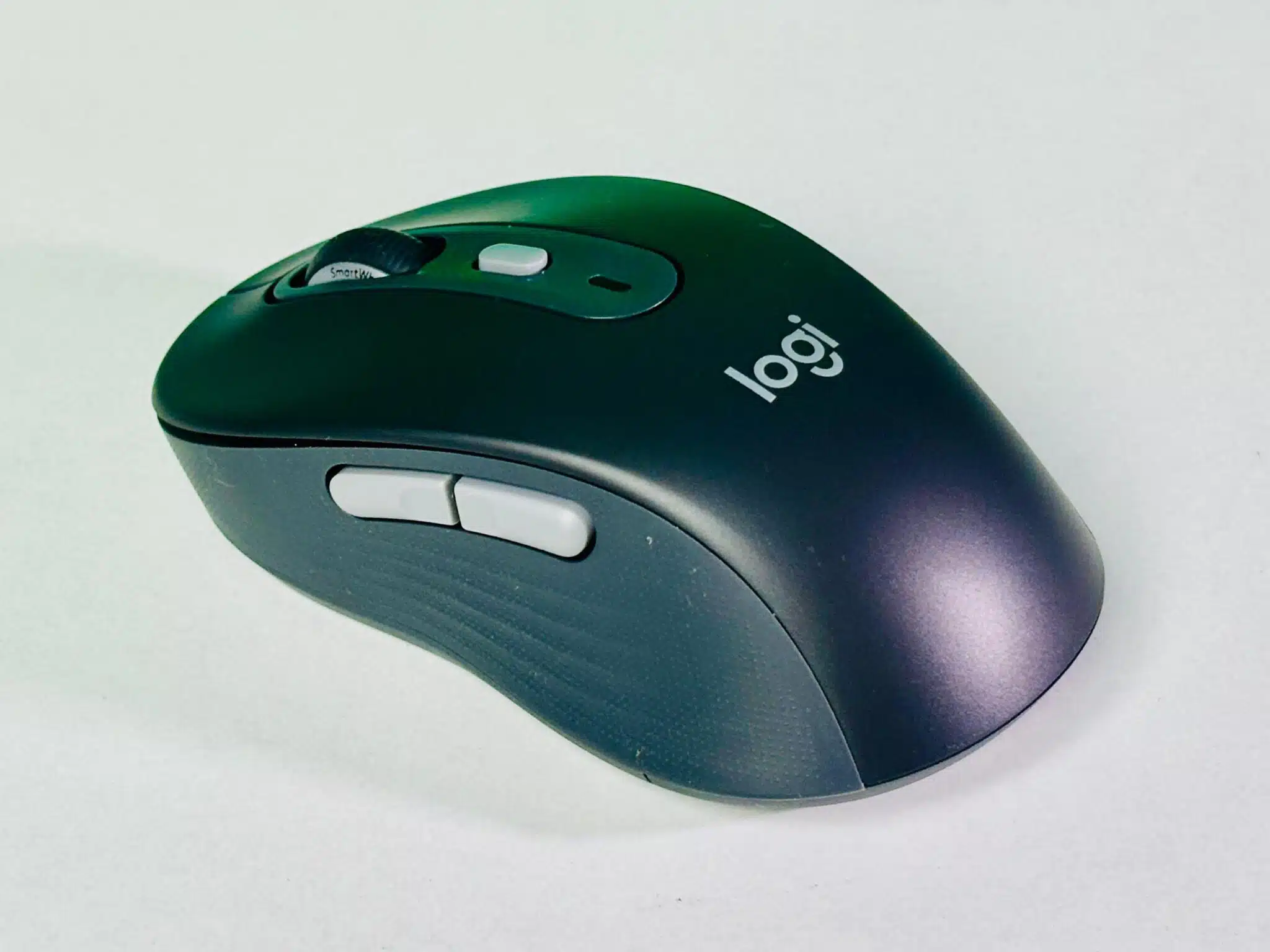 Logitech Signature Slim MK950 Combo Review: Slim, Stylish, and Supremely Functional 4 Logitech Signature Slim MK950