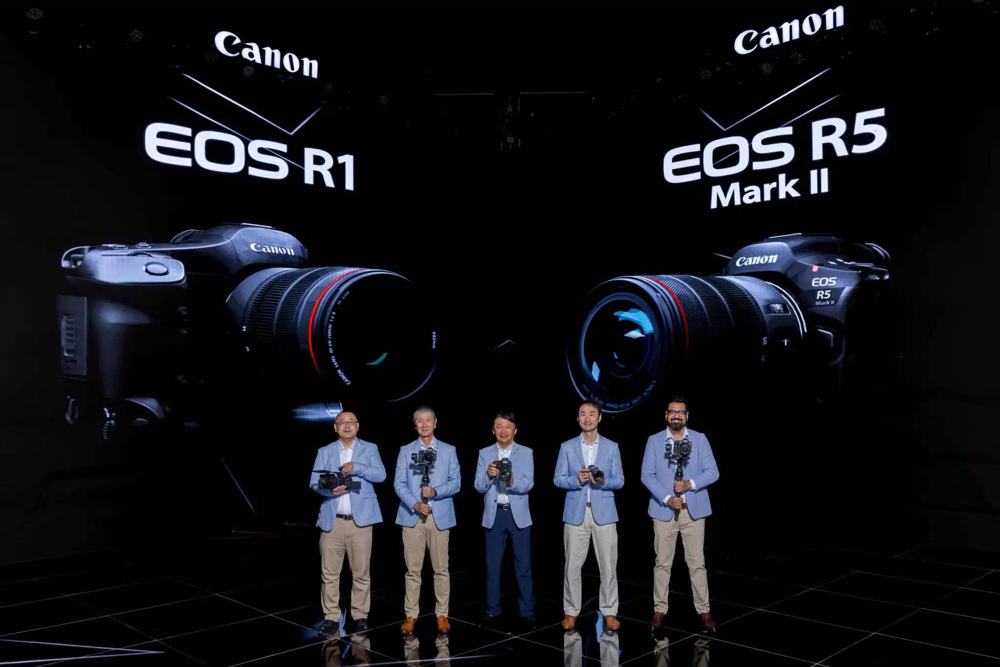 Canon Unveils Next-Generation Flagship Cameras: EOS R1 and EOS R5 Mark II