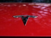Tesla’s California Sales Plunge Amidst Rising Competition