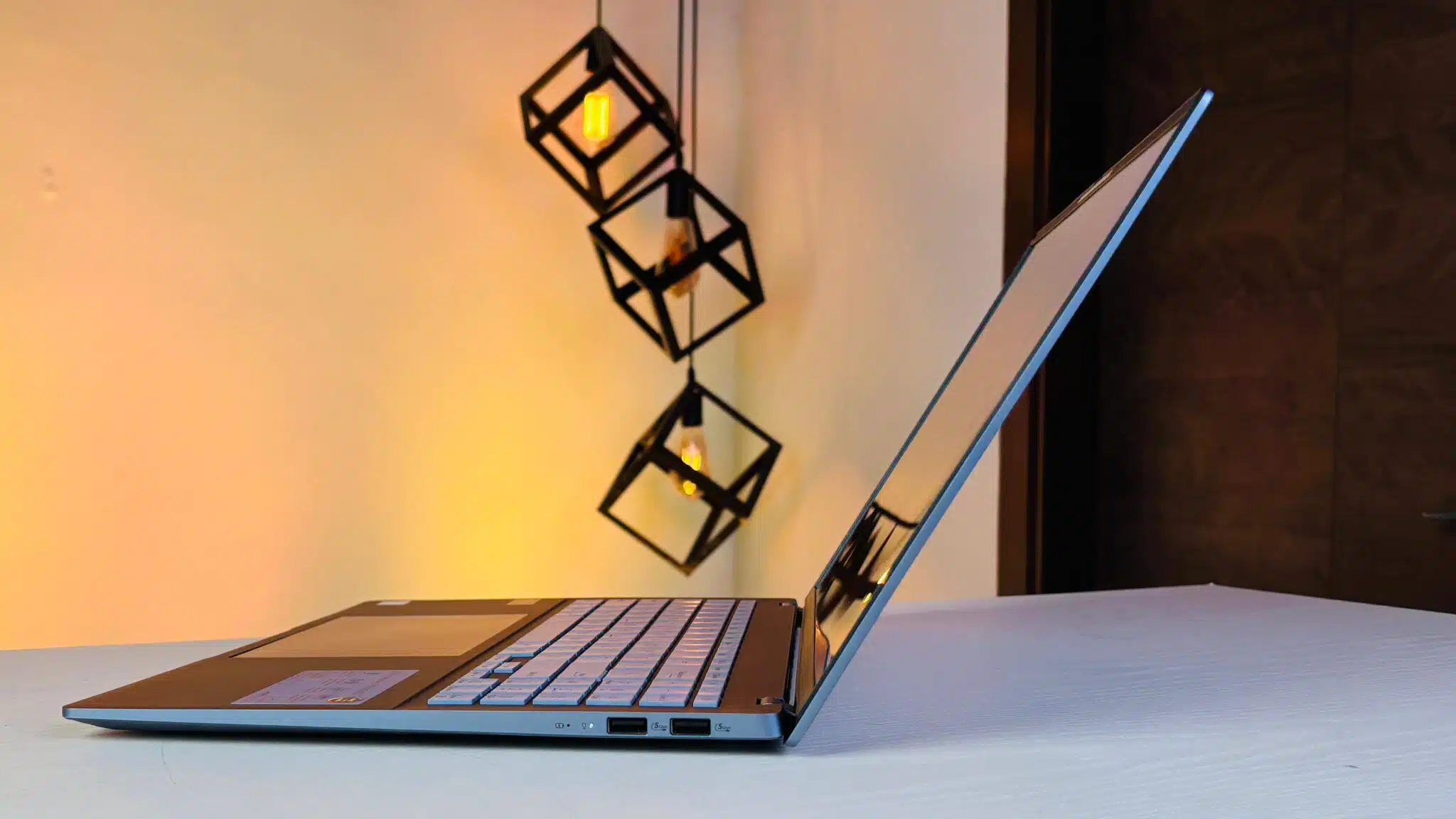 ASUS Chromebook Plus CX3402