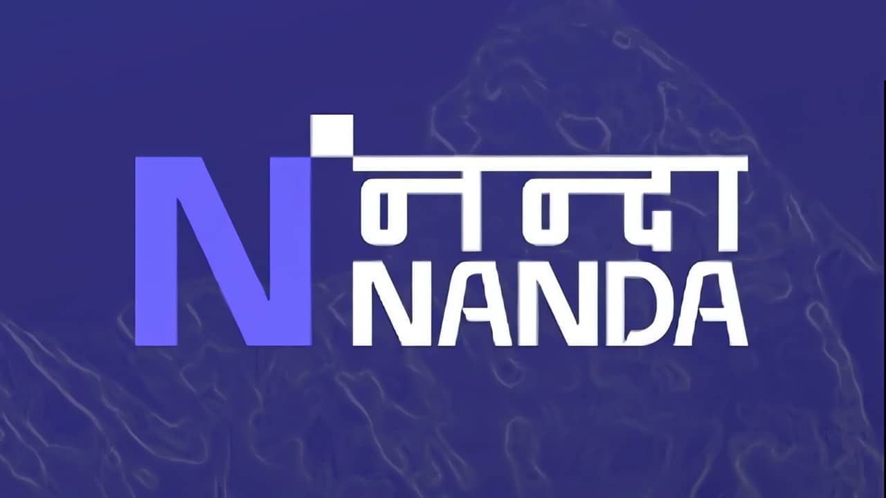 G42's Hindi LLM Empowers India with Generative AI