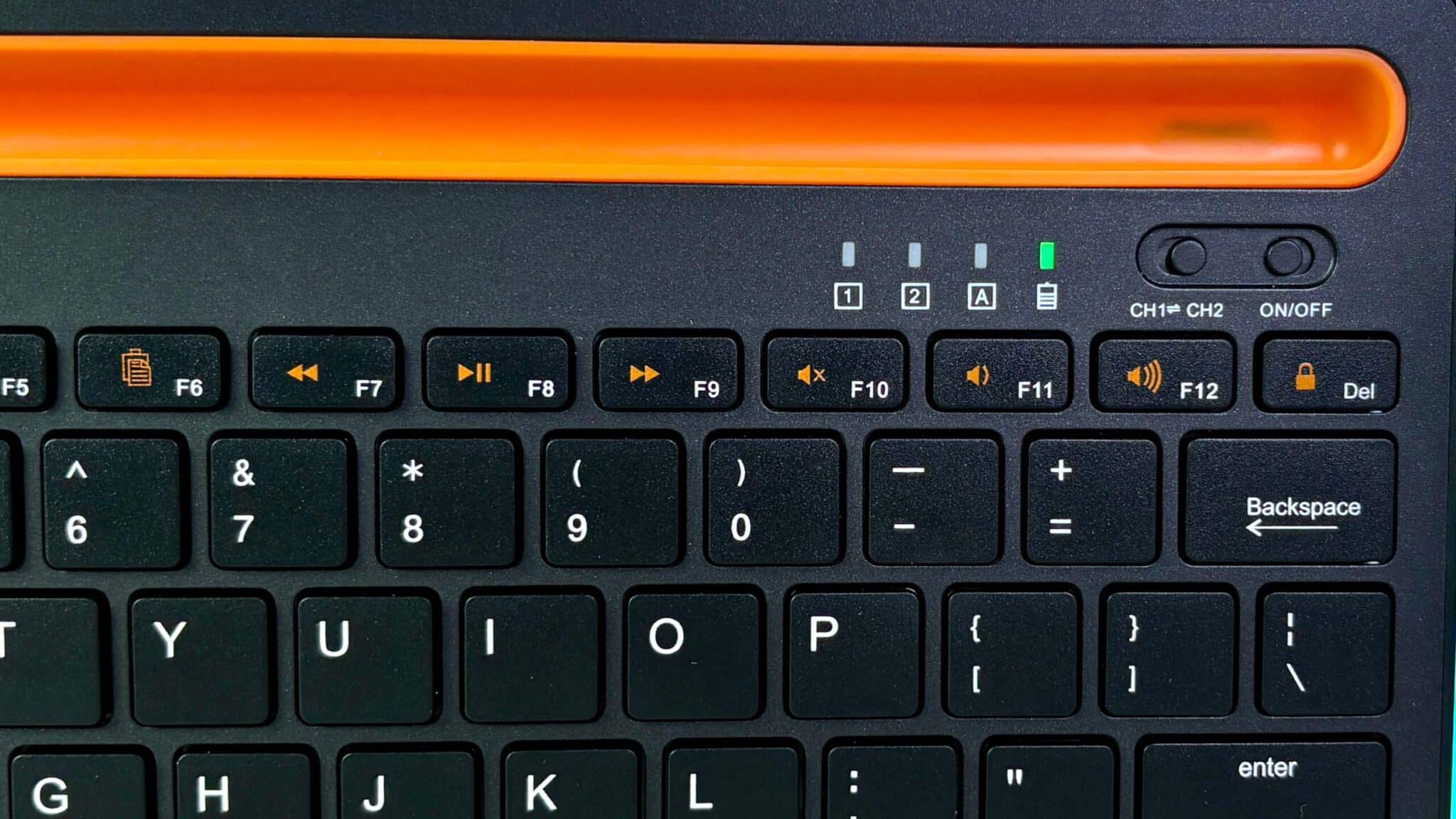 XECH Double Channel Keyboard Review: Sleek, Sturdy, & Travel-Friendly 7 XECH Double Channel Keyboard Review: Sleek, Sturdy, & Travel-Friendly