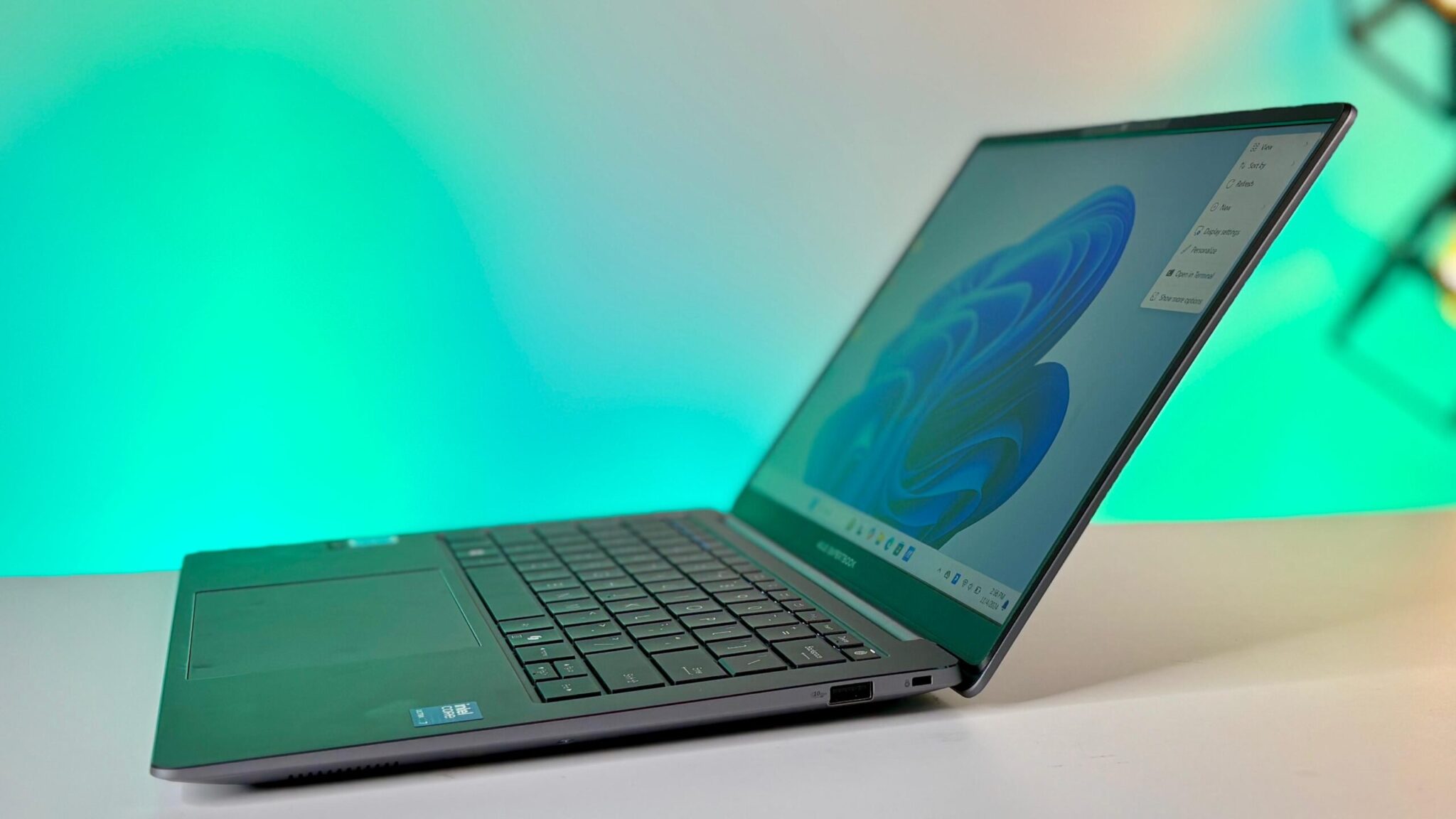 ASUS ExpertBook P5 Review: A Lightweight Powerhouse for Business Professionals 11 ASUS ExpertBook P5 Review: A Lightweight Powerhouse for Business Professionals