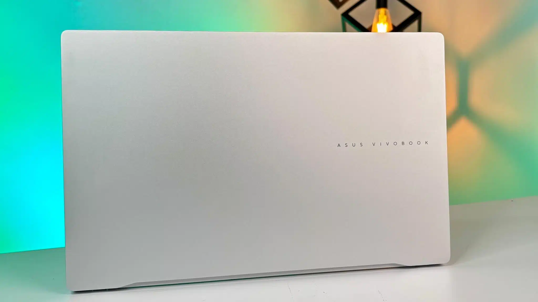 ASUS Vivobook S 15 OLED Review