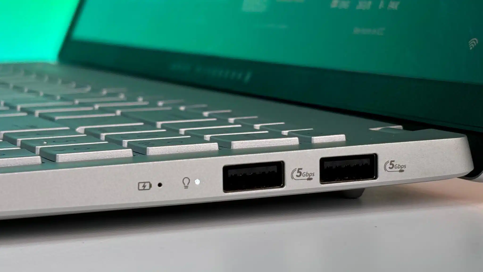 ASUS Vivobook S 15 OLED Review