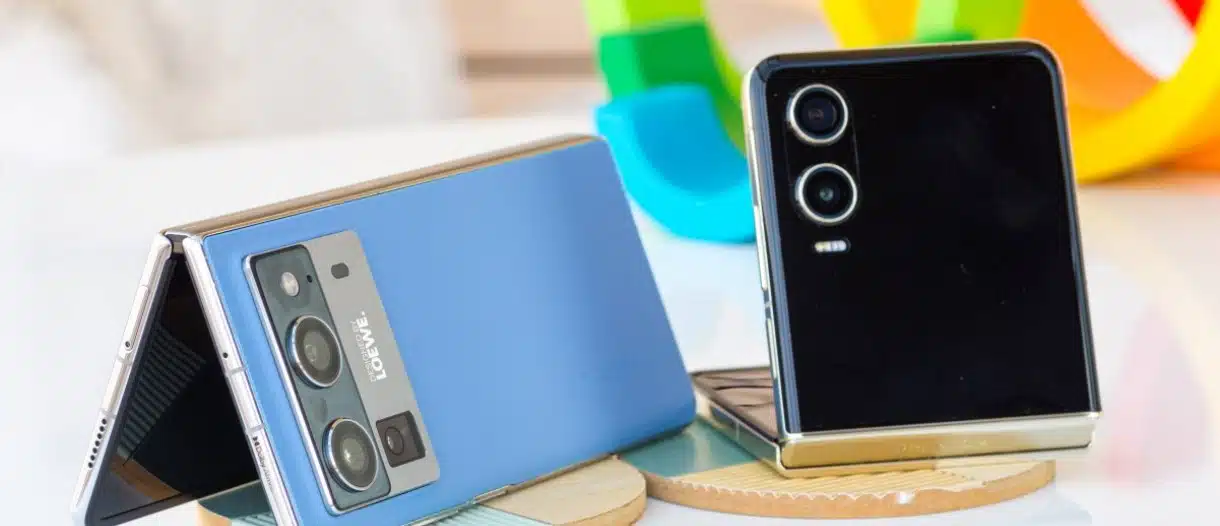 Major Smartphone Brand Suspends 2025 Foldable Phone Launch