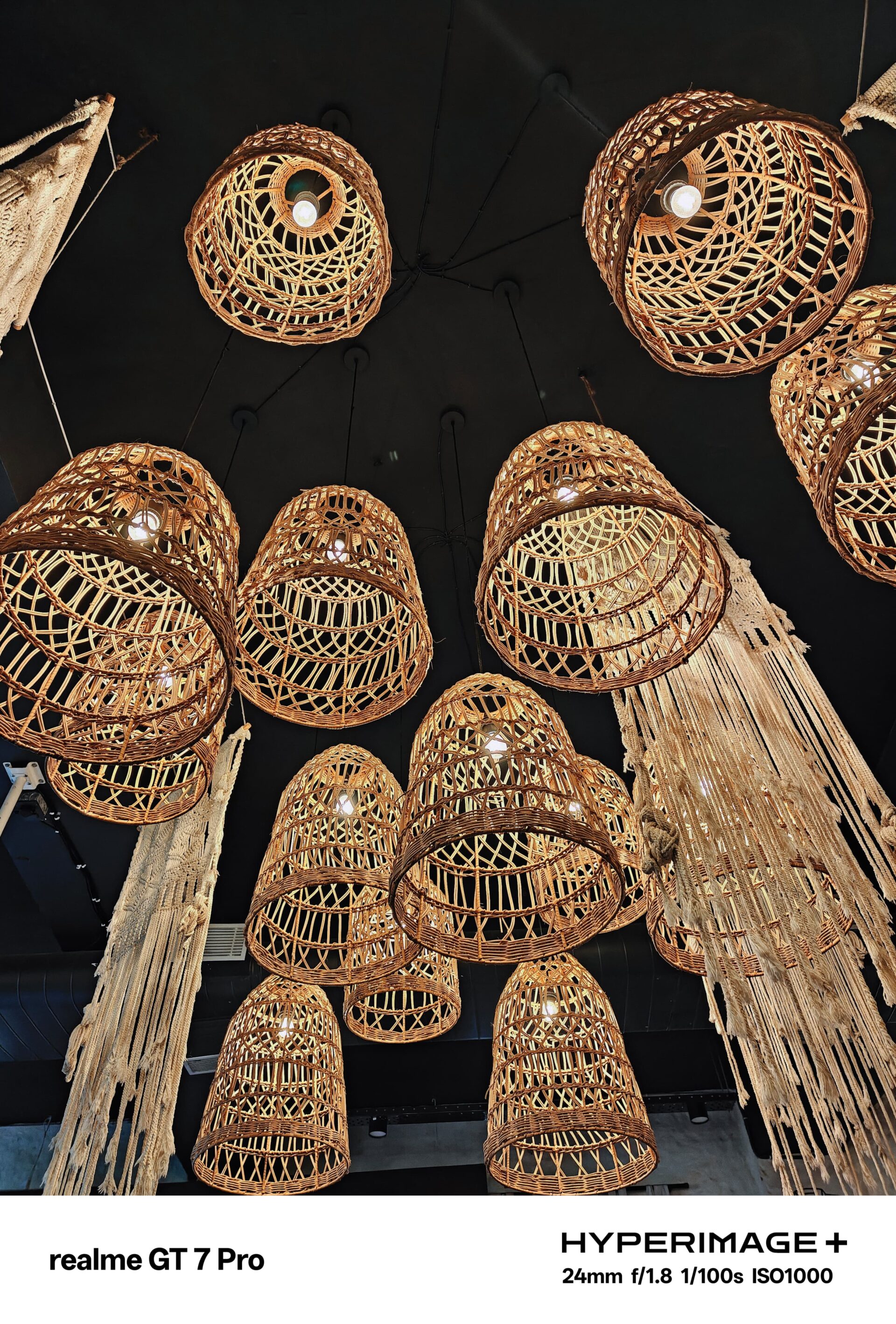 realme GT 7 Pro Review: India's First Qualcomm Snapdragon 8 Elite Flagship Is a Powerhouse 9 realme GT 7 Pro Review: