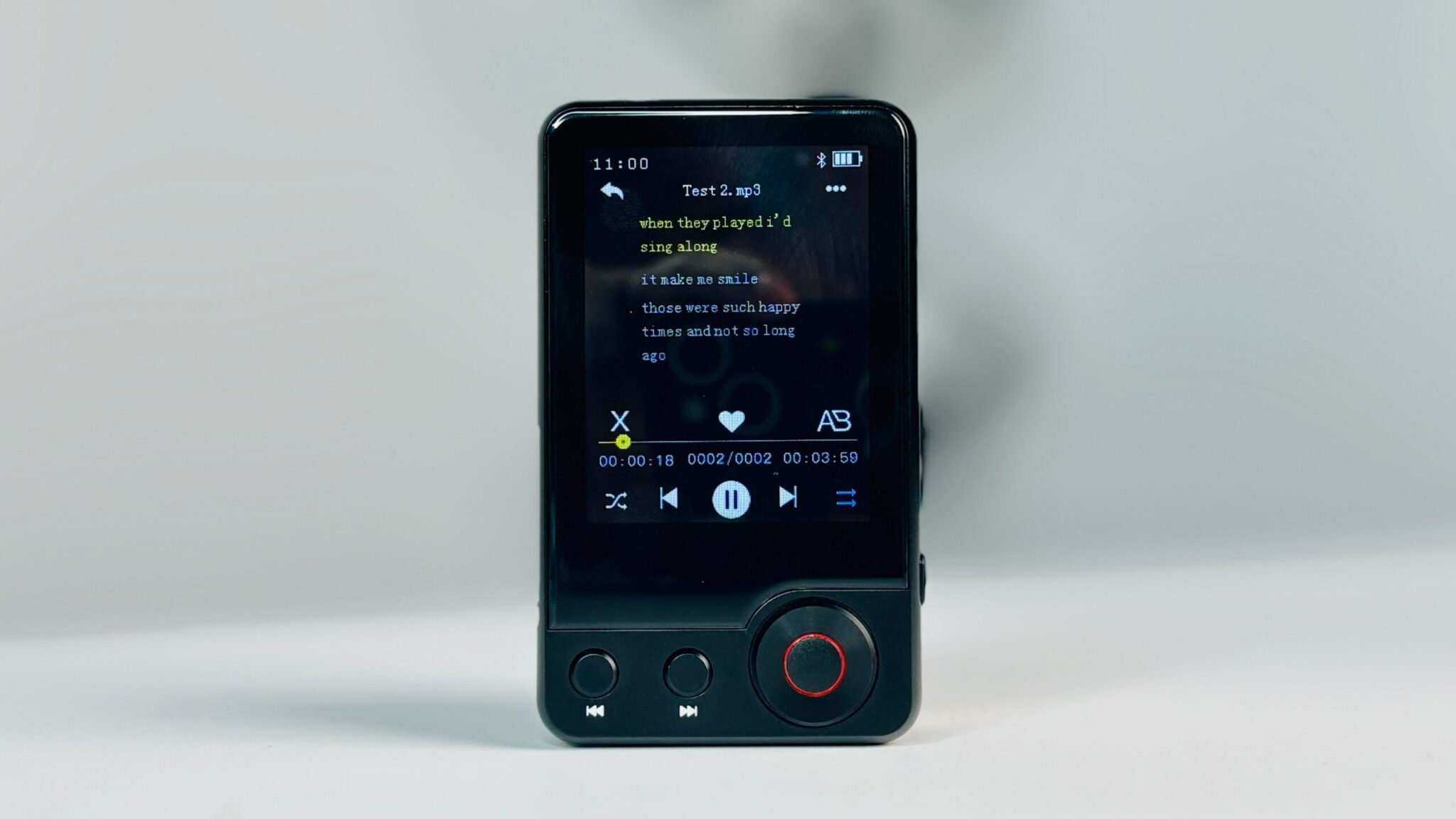 AUDIOCULAR M71 MP3 Player Review HiFi Sound Meets Versatile Features (10)