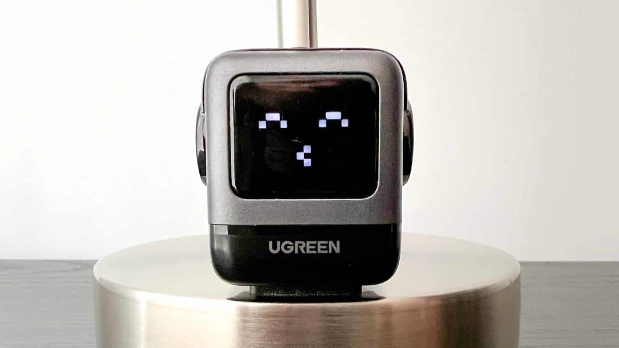 This Robot GaN Charger Conquered My Tech Bag (and Just Got Even Better) 1 his Robot GaN Charger Conquered My Tech Bag