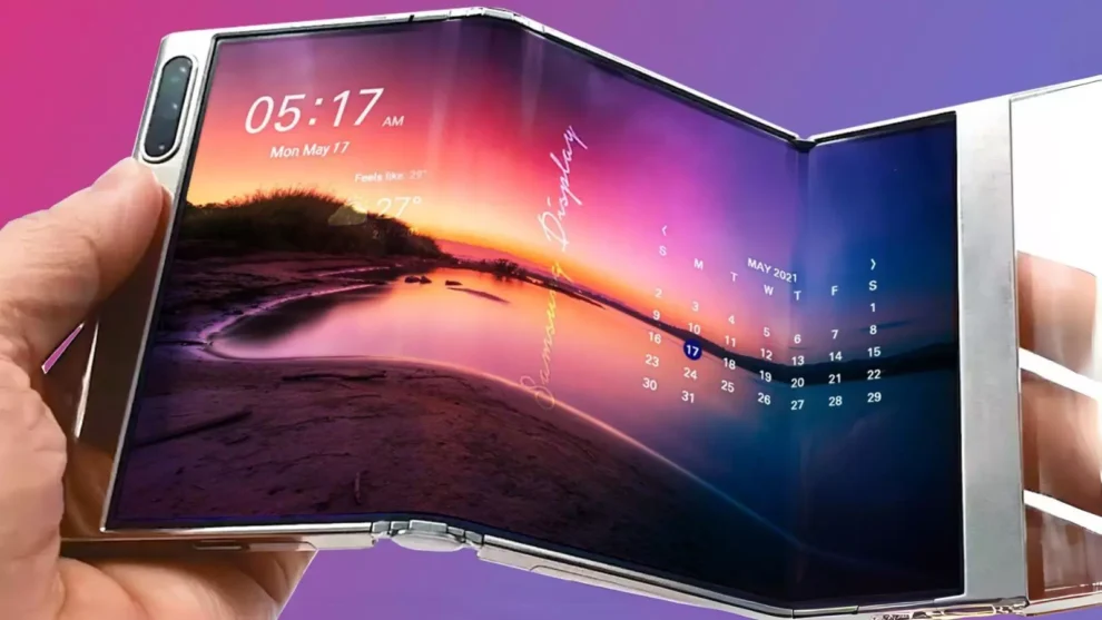 Samsung's Tri-Fold Revolution