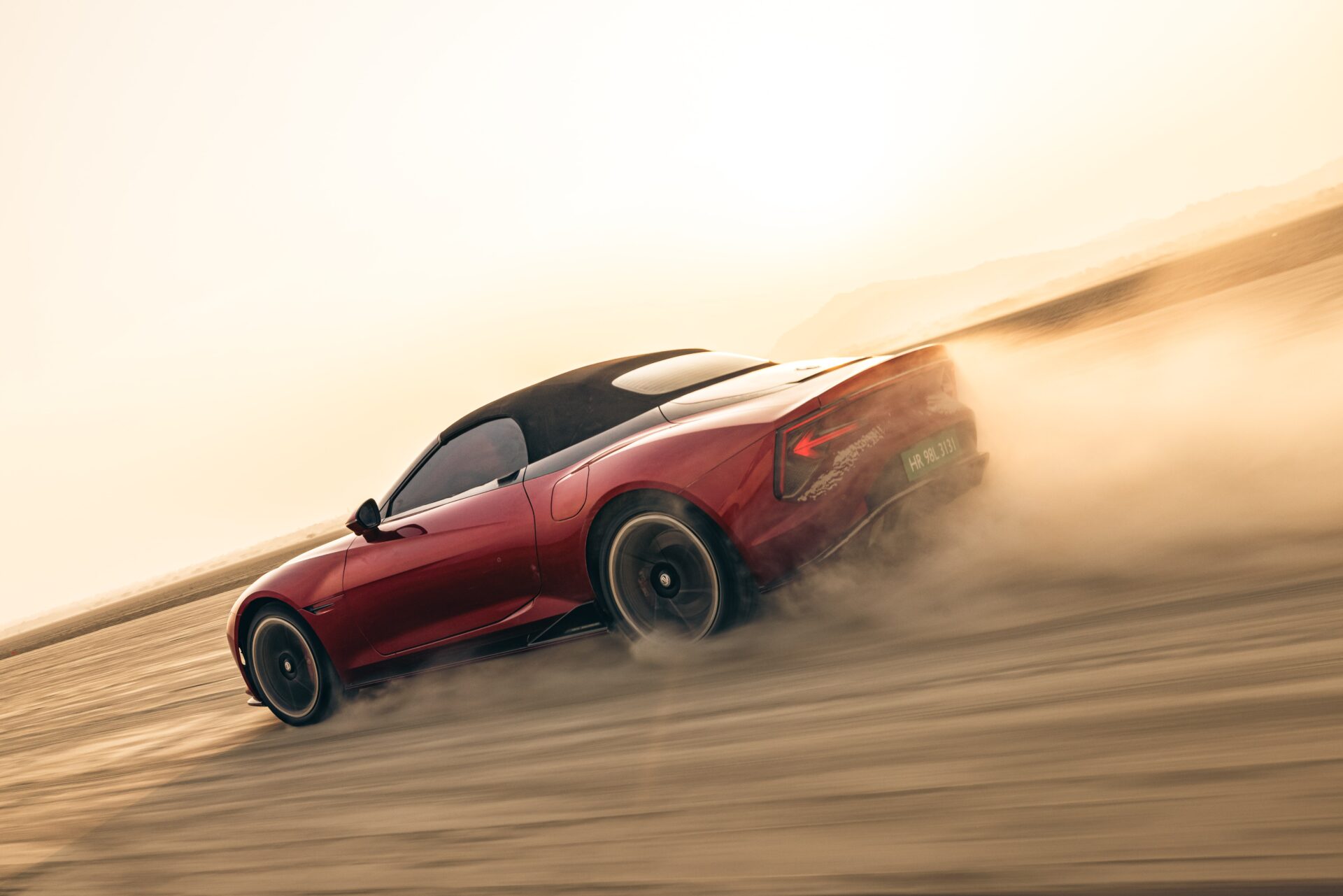 MG Cyberster Sets New Acceleration Record at Sambhar Salt Lake