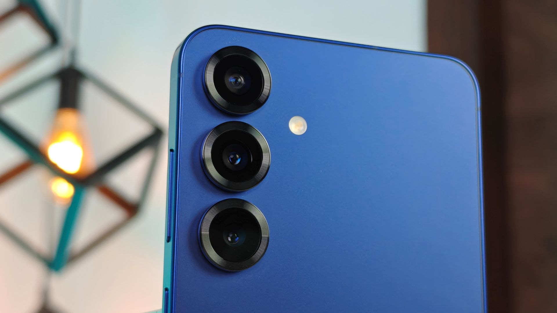 Samsung Galaxy S25+ Review: The Ultimate Powerhouse in Your Hands 9 Samsung S25+