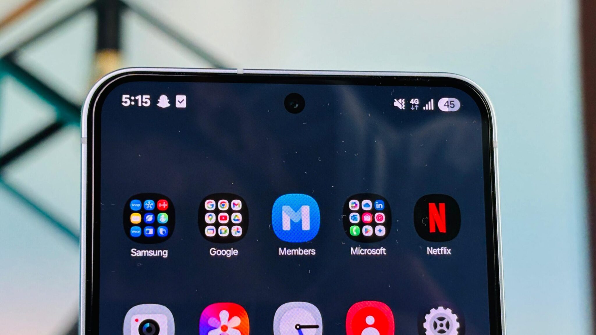 Samsung Galaxy S25: Is It the Best Compact Flagship of 2025? 14 Samsung Galaxy S25