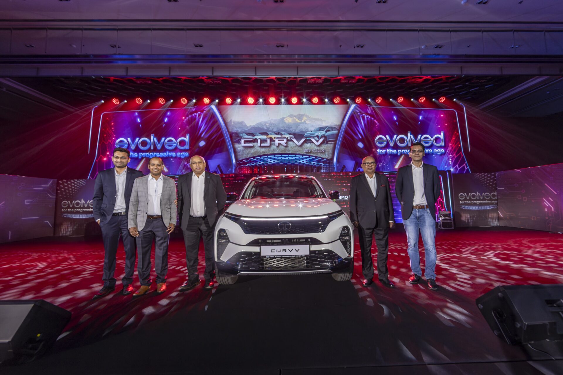 Tata Motors Launches New Passenger Vehicle Portfolio in Sri Lanka with DIMO