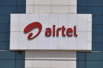 Airtel Leaves Jio Behind, While Vi Bleeds Users 10 Times Faster Than BSNL