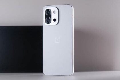 OnePlus Drops a Snapdragon 8 Elite Beast!