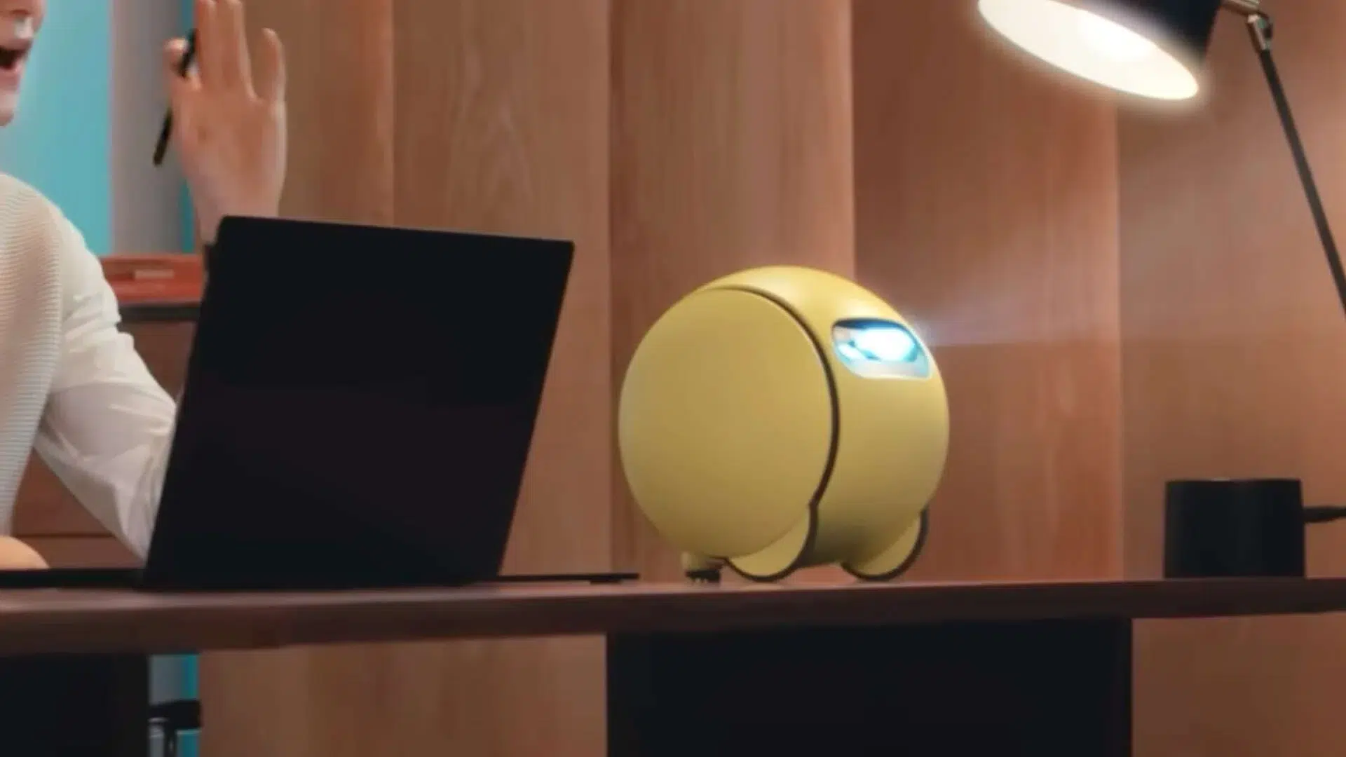 Samsung and Google Cloud Team Up to Launch AI Home Assistant