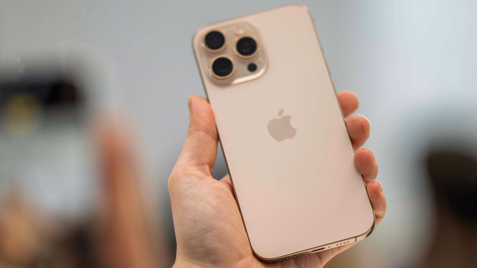 iPhone 16 Pro Price Slashed on Amazon