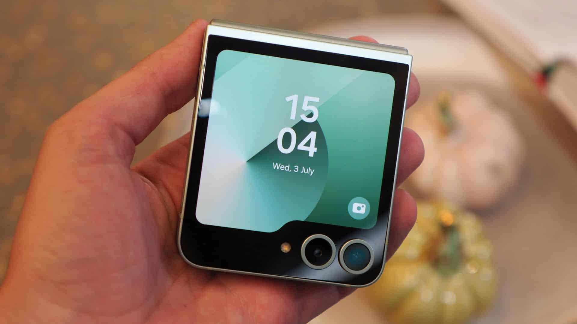 Could Samsung's Galaxy Z Flip FE Redefine Foldable Phone Value with a New Exynos Chipset