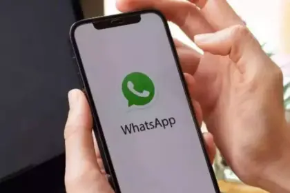 Does WhatsApp’s New Voice Chat Feature Redefine Group Communication