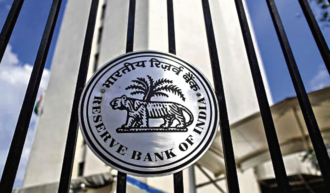 RBI Reviews E-Wallets After BlueSmart Fraud Case