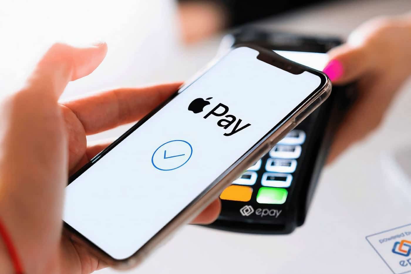 Why Are Millions of Shoppers Switching to Apple Pay for Online Purchases