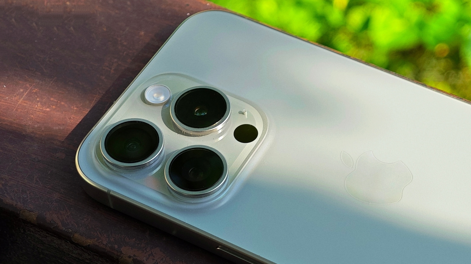 Flipkart’s Mega Phone Mania Drops iPhone 16 Pro and Pro Max Prices