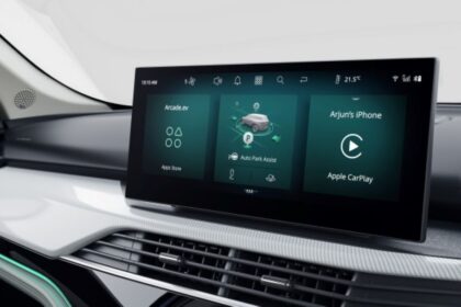 HARMAN and Tata Motors Redefine In-Car Entertainment with Neo QLED Display in Harrier