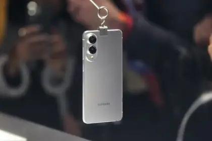 Is Samsung's Galaxy S25 Edge Battery and Camera Compromise Truly a Smart Bet