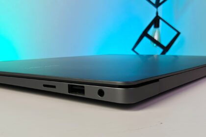 Samsung Galaxy Book5 Pro Review