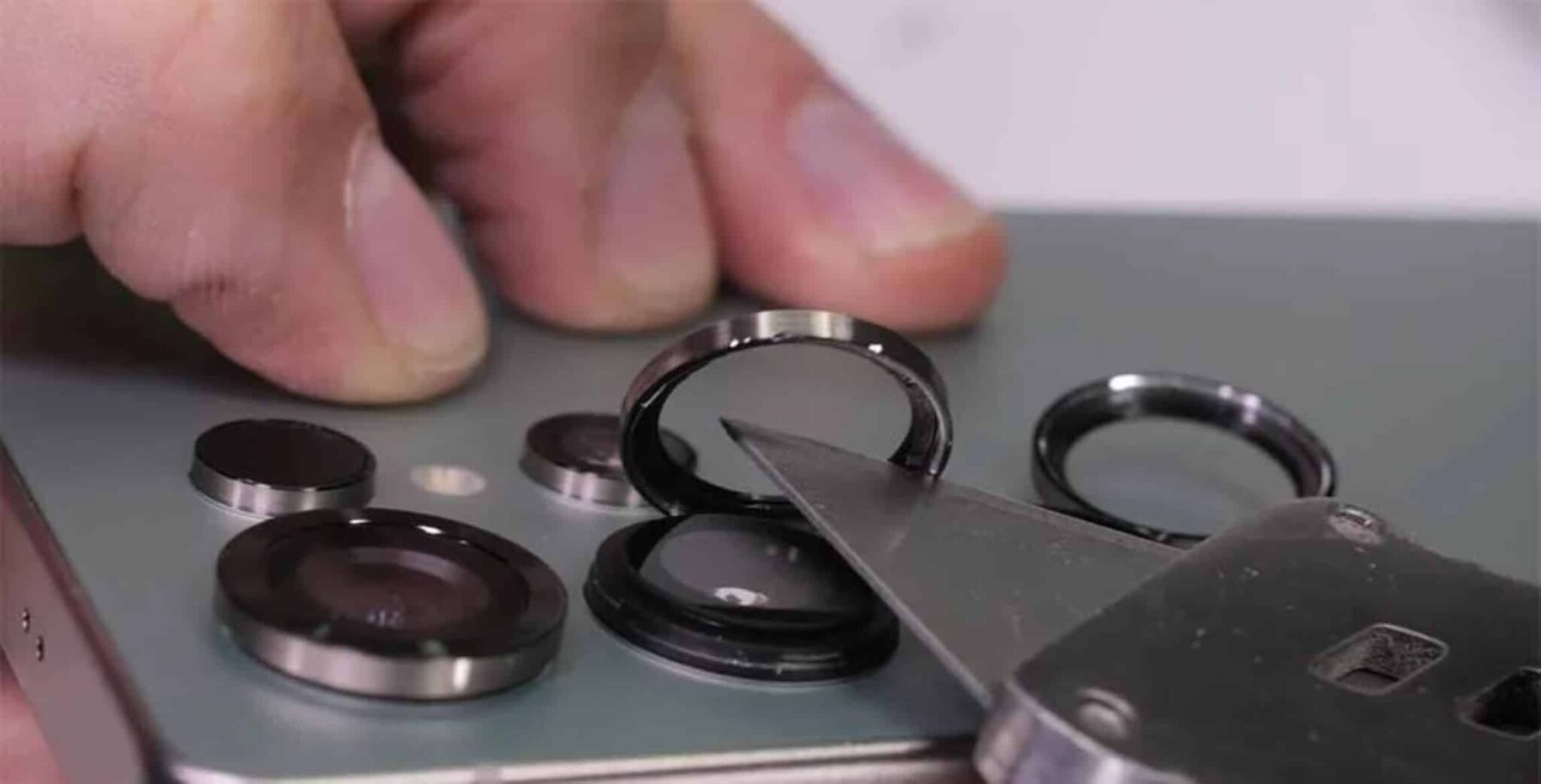 Samsung Shifts Camera Design with Z Fold 7, Galaxy S26 May Follow