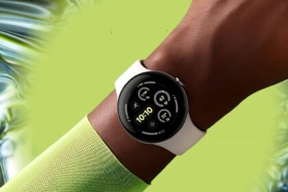 Google Pixel Watch 4 Arrives August 20 with Faster Charging and New Sensors