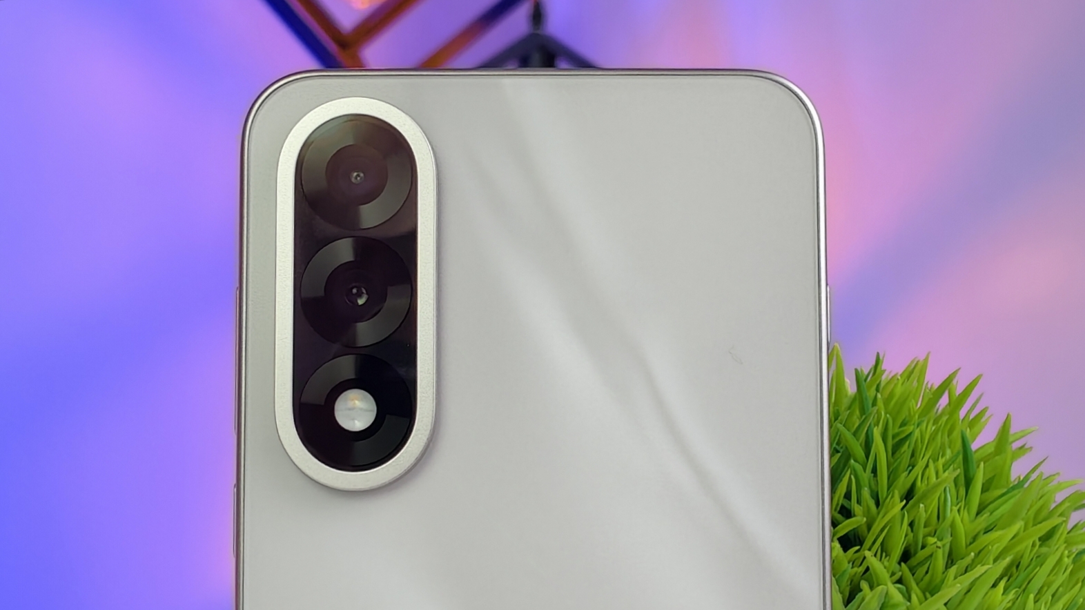 OnePlus Nord 5 Review