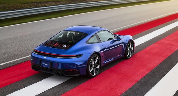 Porsche Unveils 911 Club Coupe