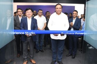 Samsung Opens New Business Experience Studio