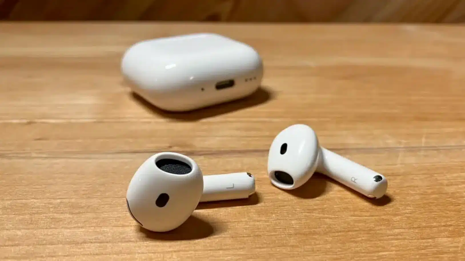 Apple AirPods May Soon Get Live Translation with iOS 18