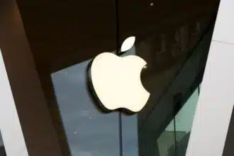 Apple Reportedly Explores Using Google Gemini AI to Power Revamped Siri