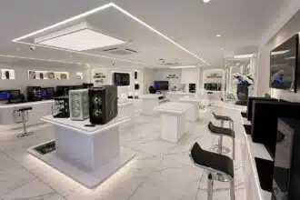 EliteHubs Opens First PC Showroom in Bengaluru