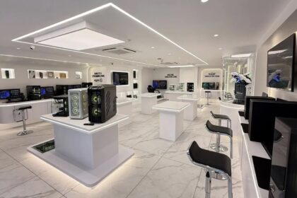 EliteHubs Opens First PC Showroom in Bengaluru