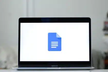 Google Docs gets AI voice reader, lets you turn your documents into audio with a click