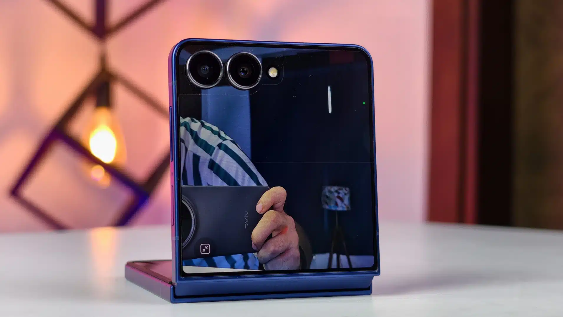 Samsung Galaxy Z Flip7