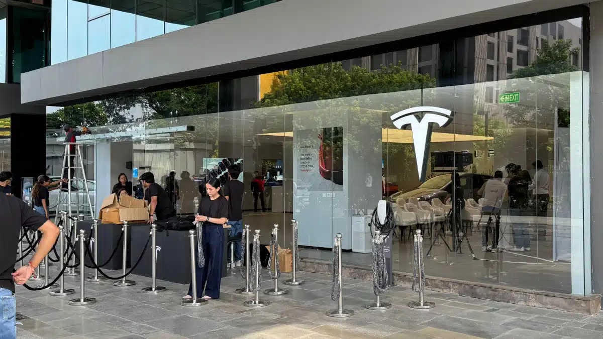 Tesla Opens Second Indian Showroom in Delhi's Aerocity 1 Tesla Opens Second Indian Showroom in Delhi's Aerocity