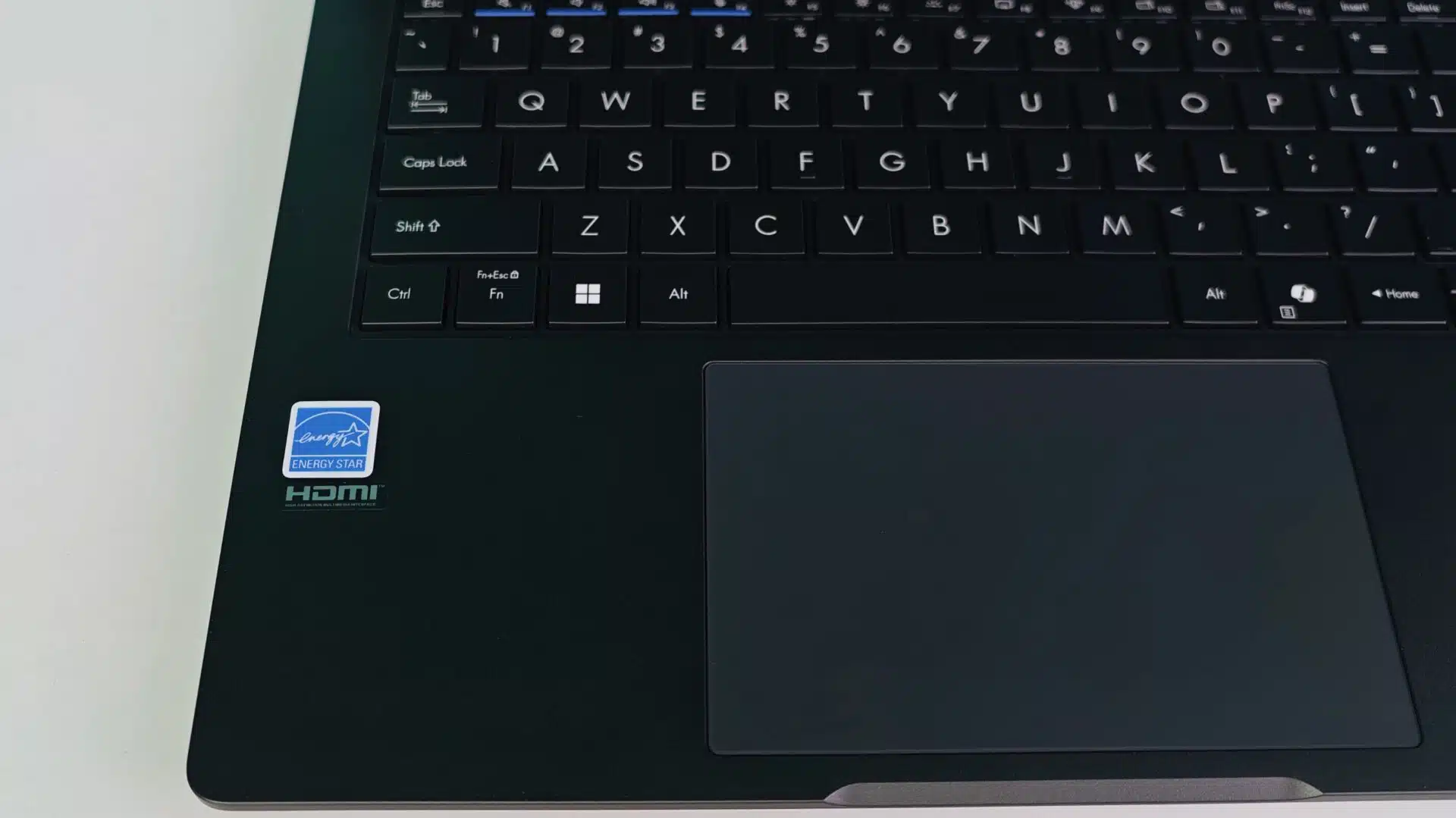 ASUS ExpertBook B3 Review