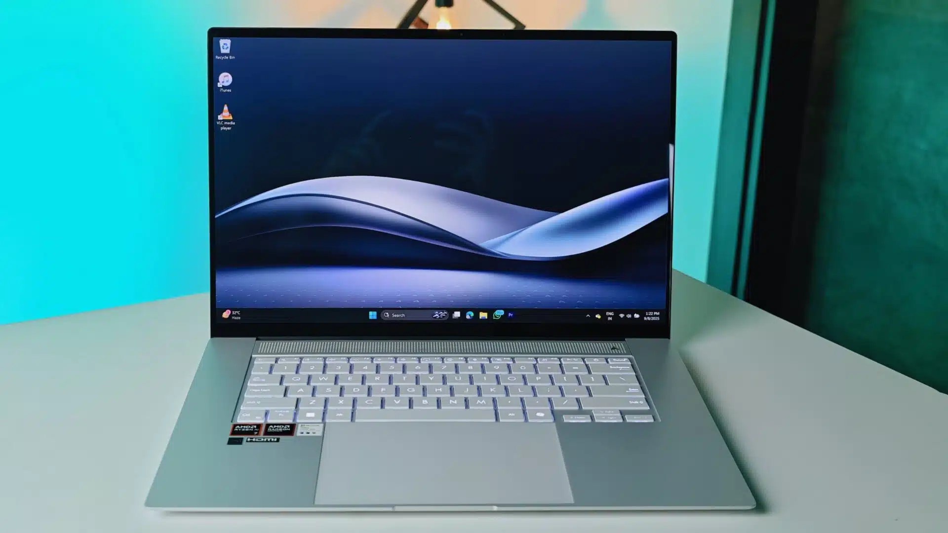 Asus Zenbook S16 Review