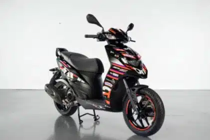 Aprilia Launches New SR 160 Scooter with MotoGP-Inspired Race Edition