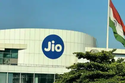 Jio Announces Diwali Offer with Free Internet and OTT Benefits