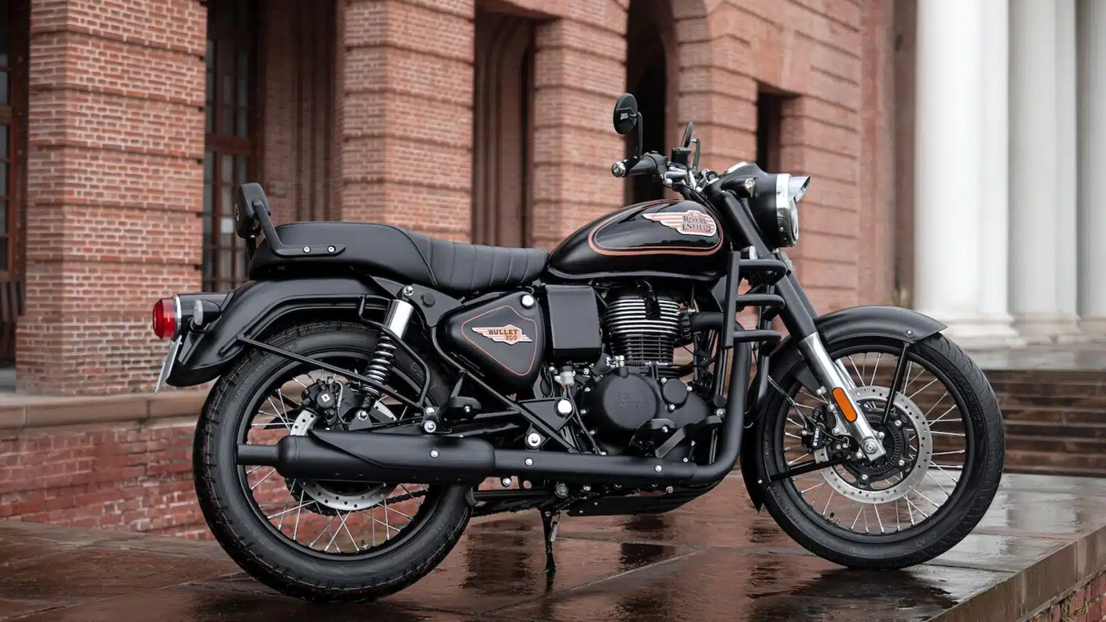 Royal Enfield Offers 350cc Bikes on Flipkart from September 22