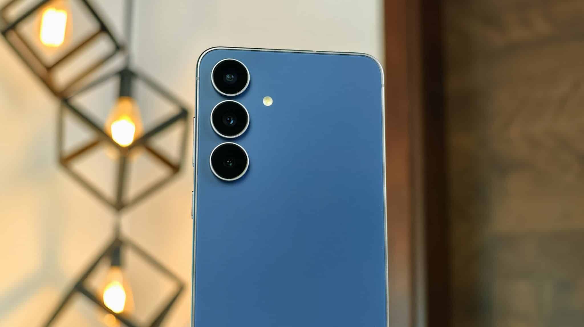 Samsung Galaxy S25 FE Review