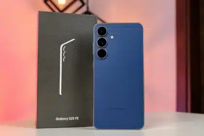 Samsung Galaxy S25 FE Review